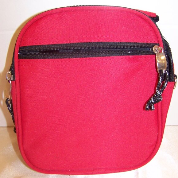 Red Canvas Travel Bag By Explore - Picture 2 of 5